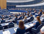 Le Parlement européen instaure le vote par procuration pour les députées enceintes et en post-partum